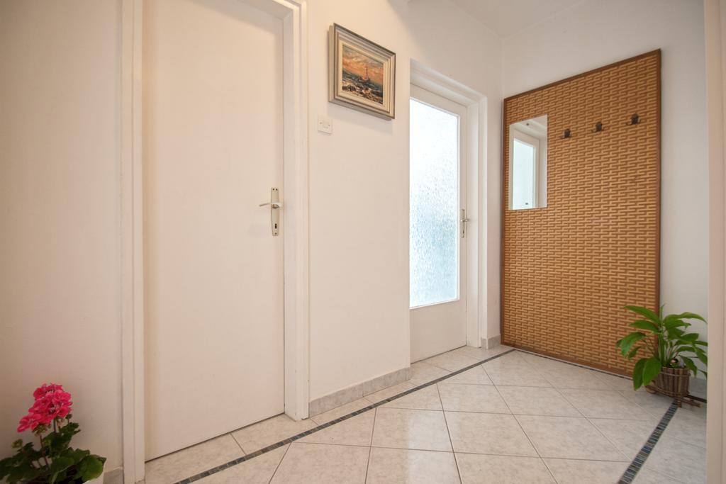 Apartment Marty Цриквеница Экстерьер фото